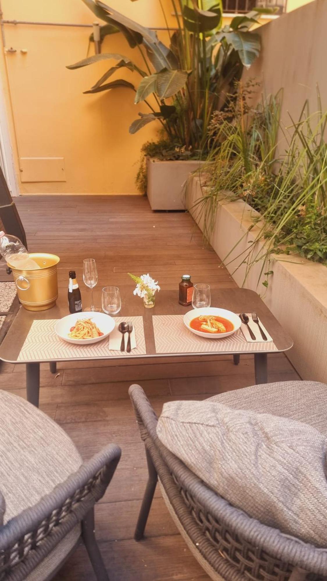 La Suite Del Corso Salerno Exterior foto